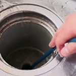 排水管の水漏れ修理方法と費用相場！