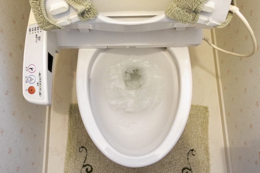 トイレの水が流れっぱなしで止まらない場合の修理方法を紹介 愛知のトイレつまり・水漏れ修理・水のトラブル